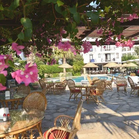 Sunny Garden Nilufer Hotel 호텔