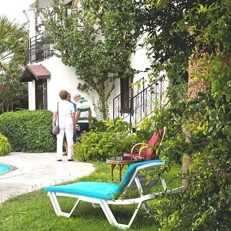 Sunny Garden Nilufer Hotel 호텔 아크얄라