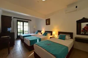 Sunny Garden Nilufer Hotel 아크얄라