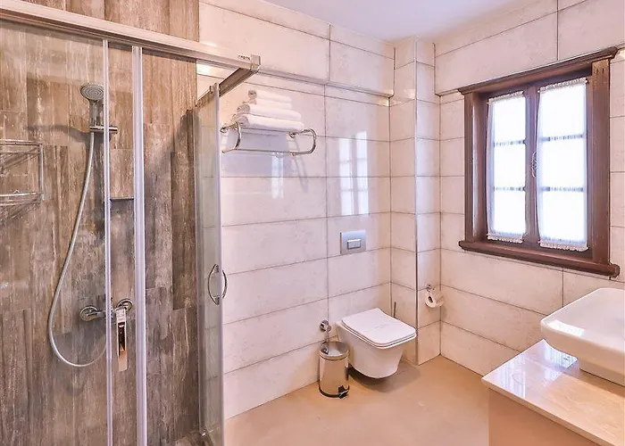 Mare Garden 3* トゥルグトレイス