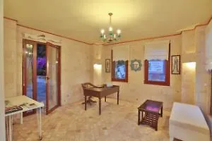 Mare Garden 3* トゥルグトレイス