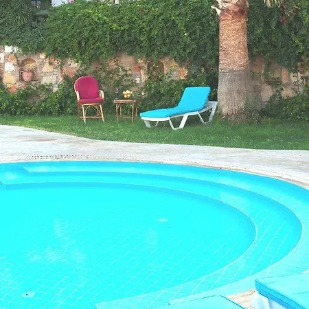 Mare Garden Отель 3*